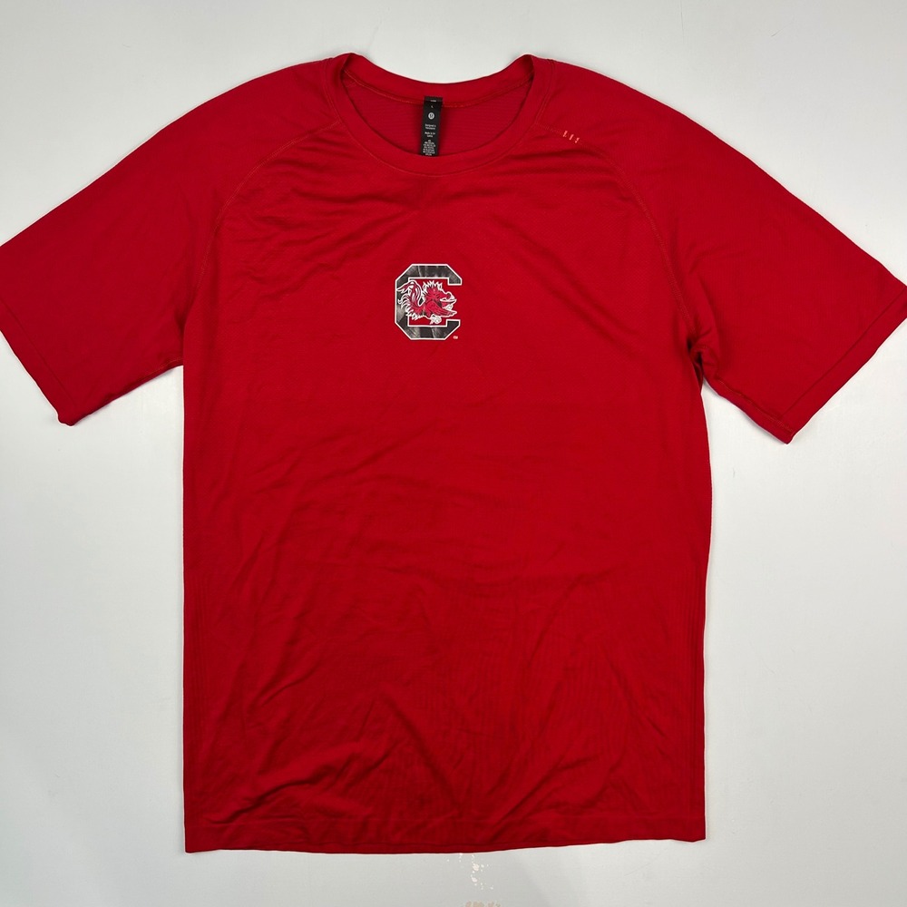 Lululemon Metal Vent Tech Shirt Mens Large Red South Carolina Gamecocks NCAA L